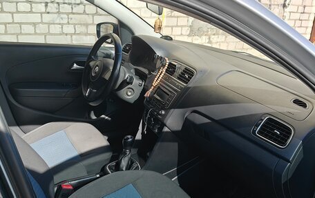 Volkswagen Polo VI (EU Market), 2013 год, 819 000 рублей, 5 фотография