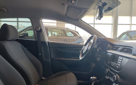 KIA Rio IV, 2019 год, 1 550 000 рублей, 15 фотография