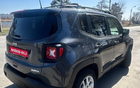 Jeep Renegade I рестайлинг, 2022 год, 2 550 000 рублей, 7 фотография