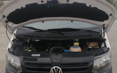 Volkswagen Transporter T5 рестайлинг, 2011 год, 1 100 000 рублей, 4 фотография