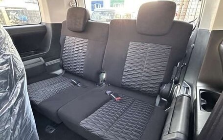 Mitsubishi Delica D:5 I, 2023 год, 4 100 000 рублей, 12 фотография