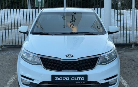 KIA Rio III рестайлинг, 2015 год, 999 000 рублей, 2 фотография