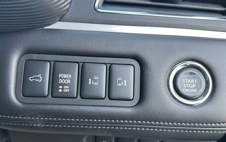 Mitsubishi Delica D:5 I, 2023 год, 4 100 000 рублей, 17 фотография