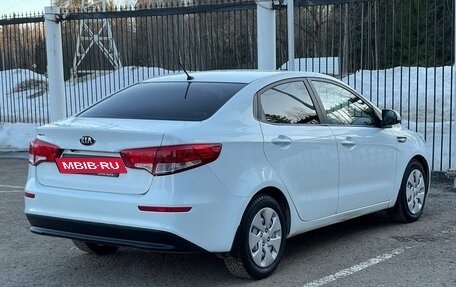 KIA Rio III рестайлинг, 2015 год, 999 000 рублей, 4 фотография