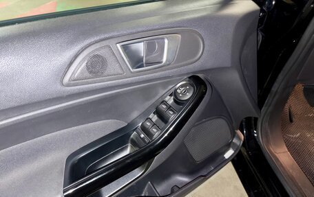 Ford Fiesta, 2015 год, 1 000 000 рублей, 8 фотография