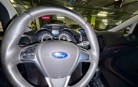 Ford Fiesta, 2015 год, 1 000 000 рублей, 11 фотография