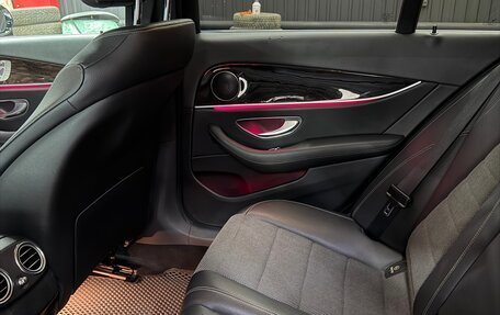 Mercedes-Benz E-Класс, 2016 год, 3 600 000 рублей, 20 фотография