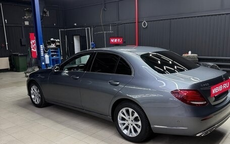 Mercedes-Benz E-Класс, 2016 год, 3 600 000 рублей, 6 фотография