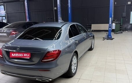 Mercedes-Benz E-Класс, 2016 год, 3 600 000 рублей, 14 фотография