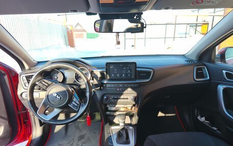 KIA cee'd III, 2018 год, 1 850 000 рублей, 9 фотография