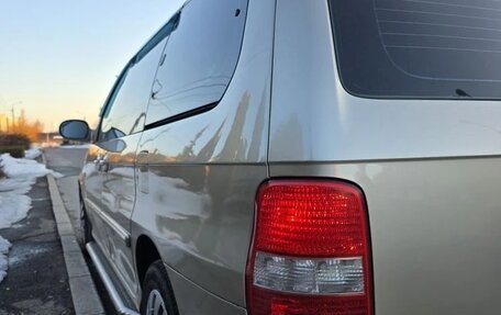 KIA Carnival III, 2004 год, 620 000 рублей, 8 фотография