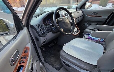 KIA Carnival III, 2004 год, 620 000 рублей, 11 фотография