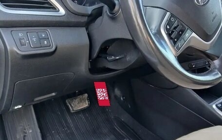 Hyundai Solaris II рестайлинг, 2017 год, 1 450 000 рублей, 11 фотография