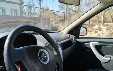 Renault Logan I, 2013 год, 715 000 рублей, 3 фотография