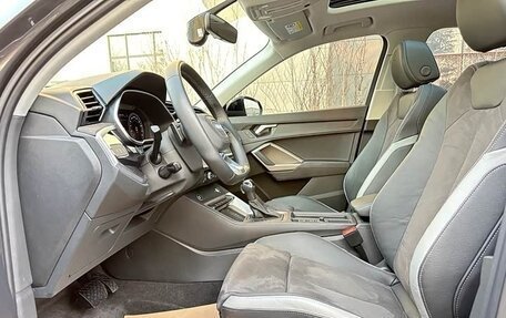 Audi Q3, 2023 год, 3 157 000 рублей, 10 фотография