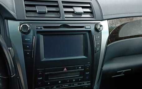 Toyota Camry, 2015 год, 2 100 000 рублей, 8 фотография