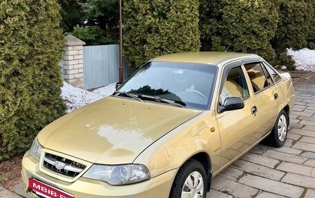 Daewoo Nexia I рестайлинг, 2009 год, 360 000 рублей, 2 фотография