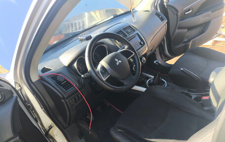 Mitsubishi ASX I рестайлинг, 2013 год, 700 000 рублей, 14 фотография