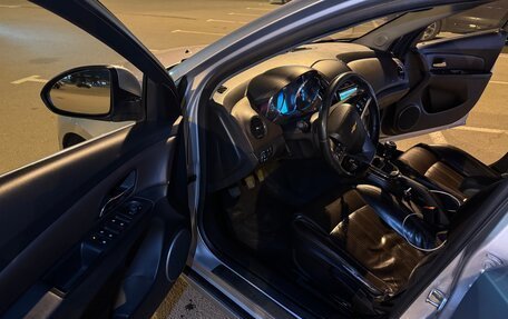 Chevrolet Cruze II, 2013 год, 670 000 рублей, 6 фотография