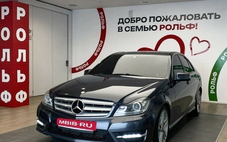 Mercedes-Benz C-Класс, 2013 год, 1 600 000 рублей, 1 фотография