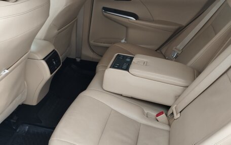 Toyota Camry, 2016 год, 2 200 000 рублей, 4 фотография