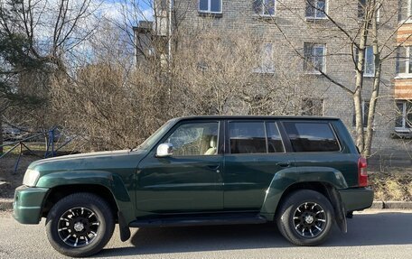 Nissan Patrol, 2004 год, 4 800 000 рублей, 2 фотография