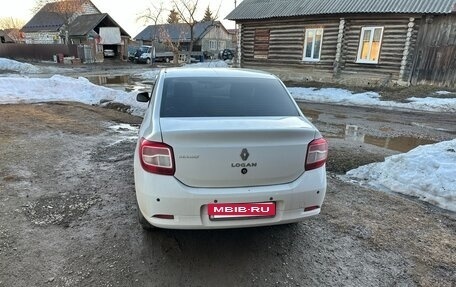 Renault Logan II, 2018 год, 415 000 рублей, 2 фотография