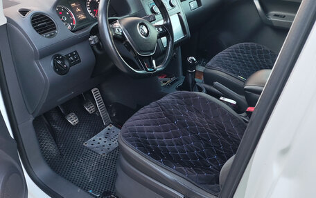 Volkswagen Caddy III рестайлинг, 2012 год, 850 000 рублей, 4 фотография