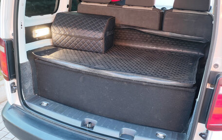 Volkswagen Caddy III рестайлинг, 2012 год, 850 000 рублей, 18 фотография