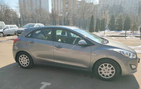 Hyundai i30 II рестайлинг, 2013 год, 950 000 рублей, 4 фотография