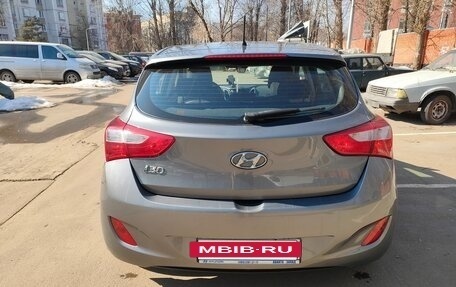 Hyundai i30 II рестайлинг, 2013 год, 950 000 рублей, 5 фотография