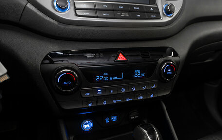 Hyundai Tucson III, 2017 год, 2 180 000 рублей, 17 фотография