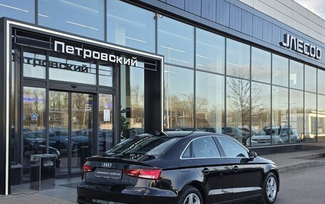 Audi A3, 2018 год, 1 830 000 рублей, 6 фотография