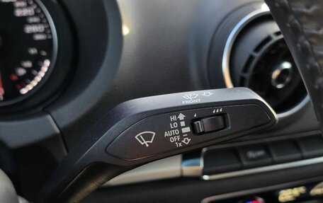 Audi A3, 2018 год, 1 830 000 рублей, 13 фотография