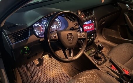 Skoda Octavia, 2018 год, 1 860 000 рублей, 8 фотография