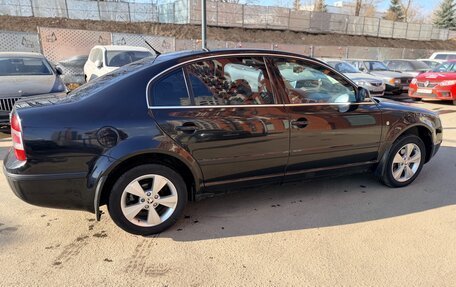 Skoda Superb III рестайлинг, 2007 год, 1 000 000 рублей, 6 фотография