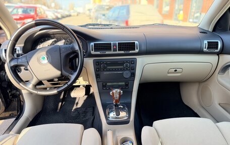 Skoda Superb III рестайлинг, 2007 год, 1 000 000 рублей, 14 фотография