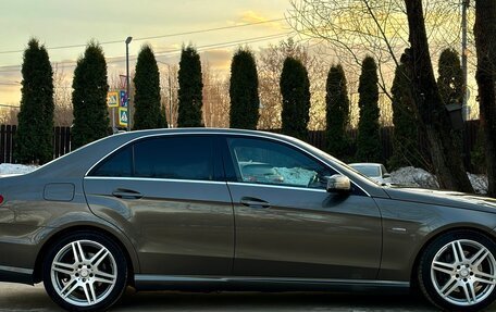 Mercedes-Benz E-Класс, 2012 год, 2 490 000 рублей, 7 фотография