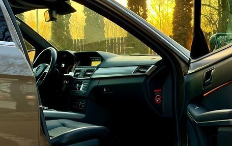 Mercedes-Benz E-Класс, 2012 год, 2 490 000 рублей, 21 фотография