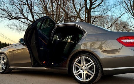 Mercedes-Benz E-Класс, 2012 год, 2 490 000 рублей, 26 фотография