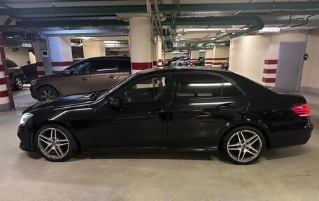 Mercedes-Benz E-Класс, 2015 год, 1 850 000 рублей, 3 фотография