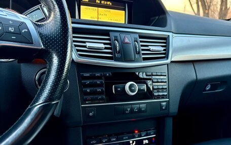 Mercedes-Benz E-Класс, 2012 год, 2 490 000 рублей, 32 фотография