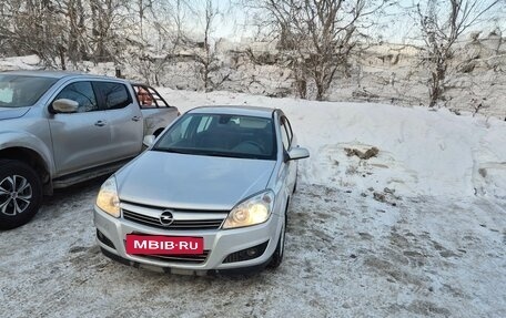 Opel Astra H, 2012 год, 670 000 рублей, 2 фотография