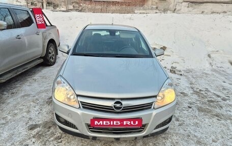 Opel Astra H, 2012 год, 670 000 рублей, 3 фотография
