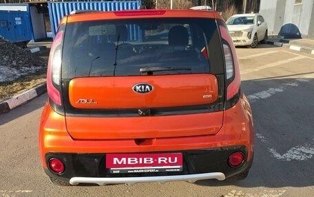 KIA Soul II рестайлинг, 2017 год, 1 450 000 рублей, 4 фотография