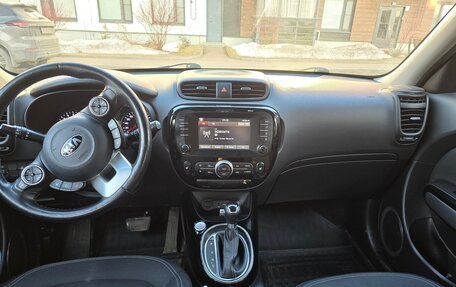 KIA Soul II рестайлинг, 2017 год, 1 450 000 рублей, 11 фотография