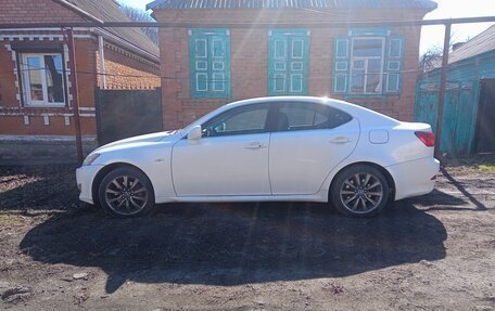 Lexus IS II рестайлинг 2, 2006 год, 950 000 рублей, 3 фотография