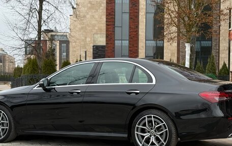 Mercedes-Benz E-Класс, 2020 год, 4 290 000 рублей, 3 фотография