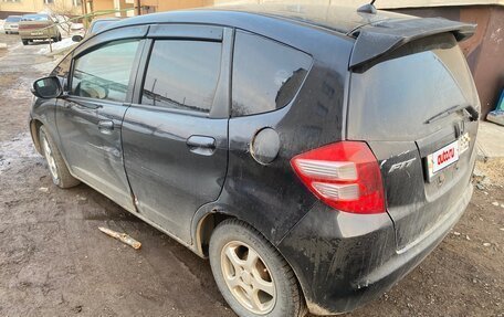 Honda Fit III, 2008 год, 370 000 рублей, 2 фотография