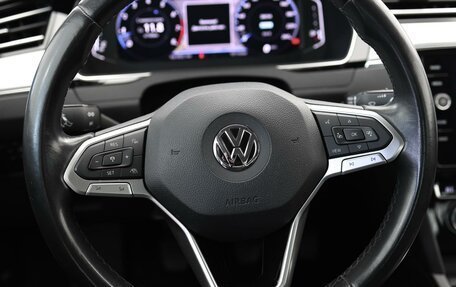 Volkswagen Passat B8 рестайлинг, 2020 год, 2 332 000 рублей, 12 фотография